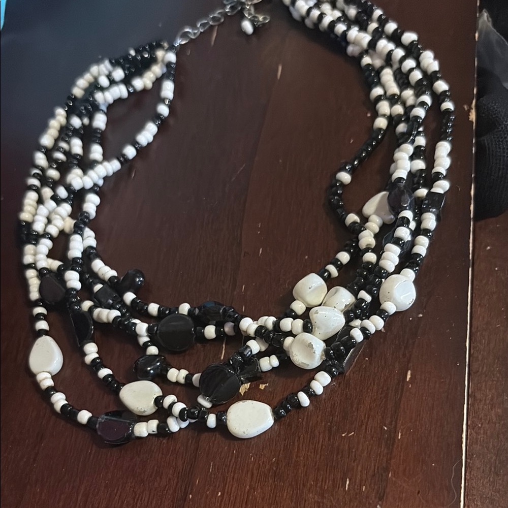 Elegant Black and White Beaded Necklace